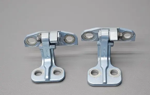 Jaguar XF X250 Rear door hinge set 8X23F228A64AC 8X23F228A64 C8P5D