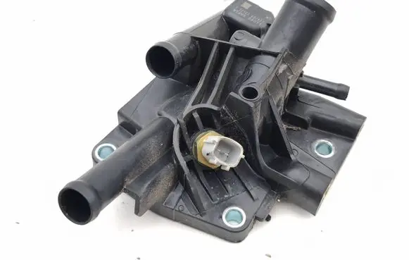 Renault Arkana Thermostat housing 110605RE1A
