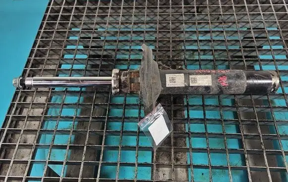 Skoda Octavia Mk3 (5E) Front shock absorber/damper 5Q0413031JC IMPRK1456362