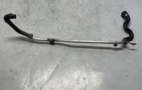 Engine coolant pipe/hose
