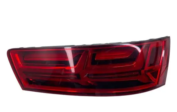 Audi Q7 4M Tailgate rear/tail lights 4M0945094E 20900202 AU736