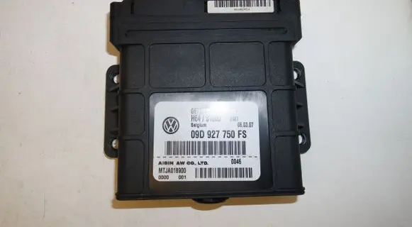 Audi Q7 4L Gearbox control unit/module 09D927750FS