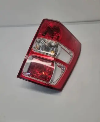 Suzuki Grand Vitara II Rear/tail lights 22059079