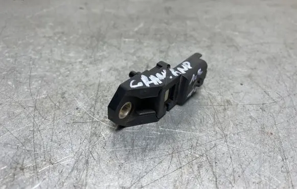 Opel Grandland X Air pressure sensor 9817007580