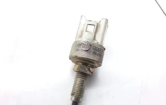 Honda Accord Brake pedal sensor switch XKB10003 24C99
