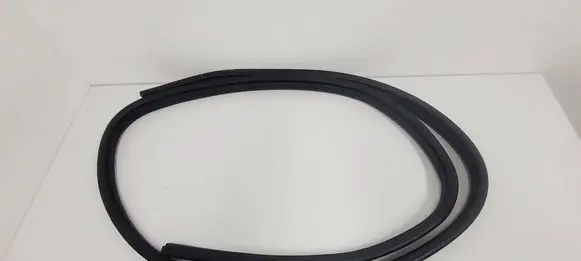 Ford Kuga II Front door rubber seal 