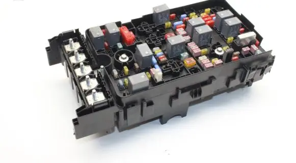 Jeep Cherokee Fuse box set 68235117AC