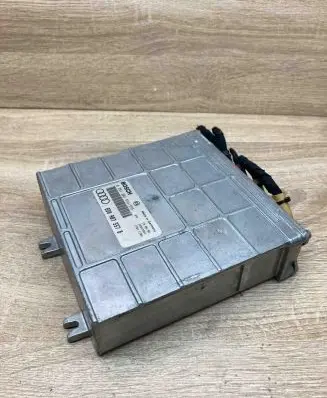 Audi A4 S4 B5 8D Engine control unit/module ECU 8D0907557B 0261203554 WithPlug