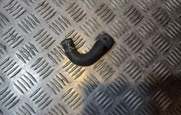 Audi A3 S3 8V Engine coolant pipe/hose 5Q0121096