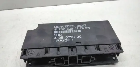 Mercedes-Benz E W124 Comfort/convenience module 2028201126