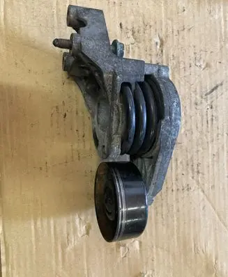 Skoda Fabia Mk1 (6Y) Generator/alternator belt tensioner 045903315