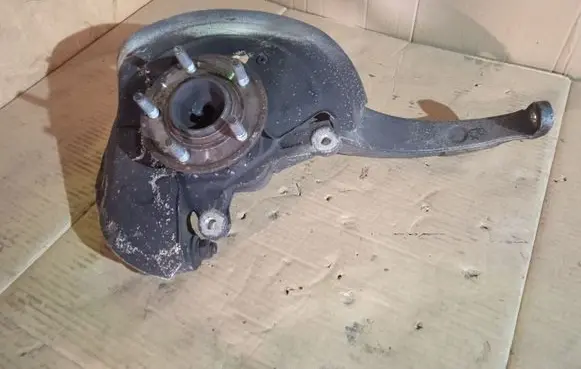 Jaguar XF Front wheel hub