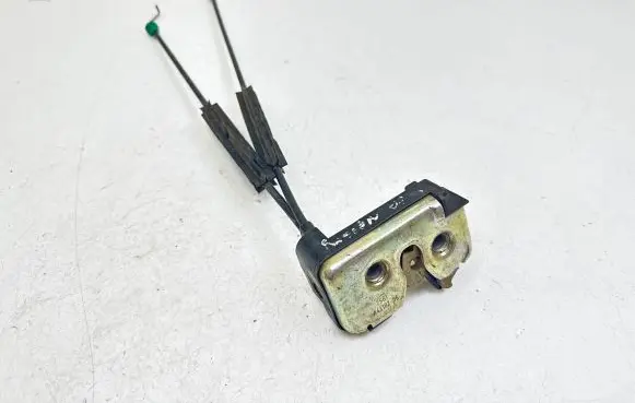 Ford Fusion Front door lock 2S61A43102BE