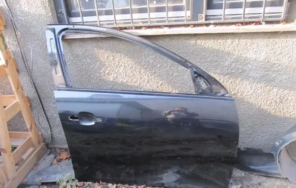 Opel Insignia A Front door