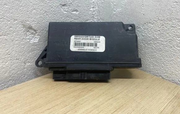Cadillac CTS Other control units/modules 25745821 030320A GMAN250A02