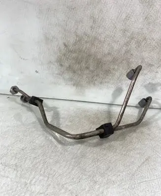 Honda CR-V Fuel injector supply line/pipe 04807f