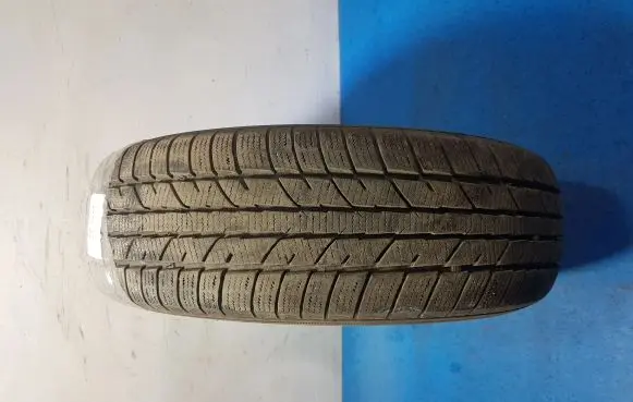 Volkswagen Golf II R17 winter tire 