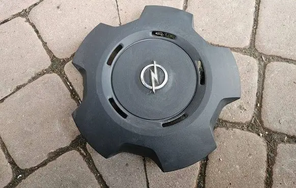 Opel Vivaro Original wheel cap 403159195R 93866156