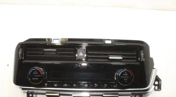 Nissan X-Trail T33 Interior fan control switch 275006RN0C