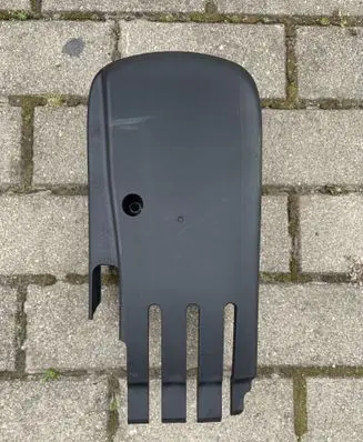 Steering wheel column trim