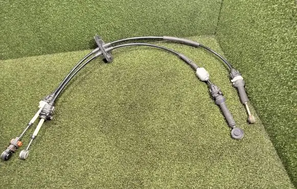Gear shift cable linkage