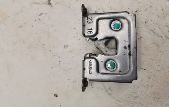 BMW X6M F86 Engine bonnet/hood lock/catch 7178754