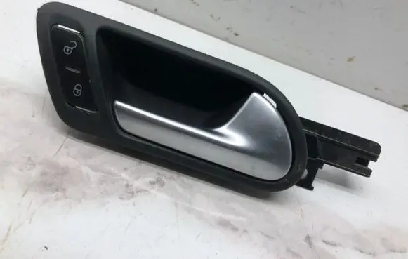 Volkswagen Golf V Front door interior handle 1K2837114