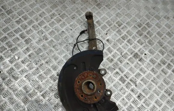 Mercedes-Benz ML W164 Front wheel hub