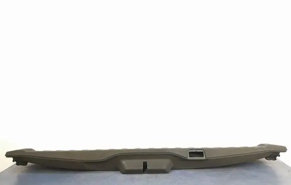 BMW X5 G05 Other sill/pillar trim element 7441649
