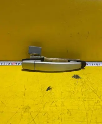 Rear door exterior handle
