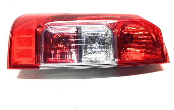 Nissan Navara D23 Rear/tail lights