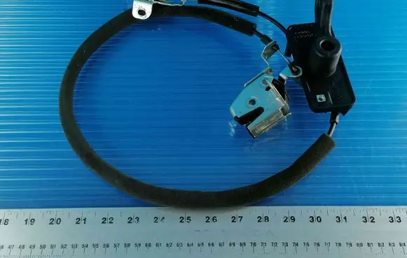 Loading door interior handle