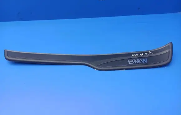 BMW 3 E90 E91 Side skirt rear trim 7060286 51477060286