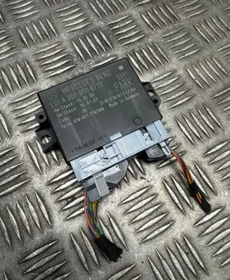 Mercedes-Benz A W176 Parking PDC control unit/module A0009006713 E107946