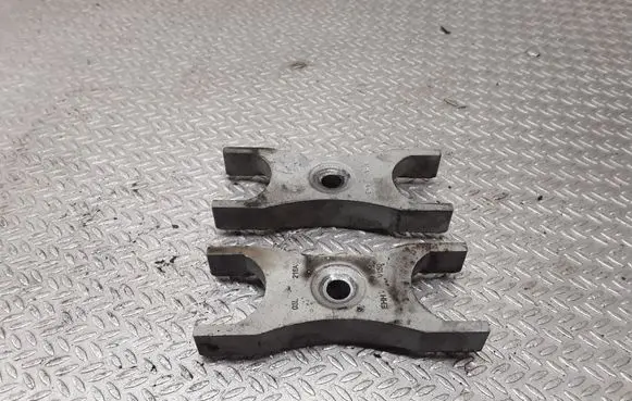 Skoda Octavia Mk2 (1Z) Fuel Injector clamp holder 