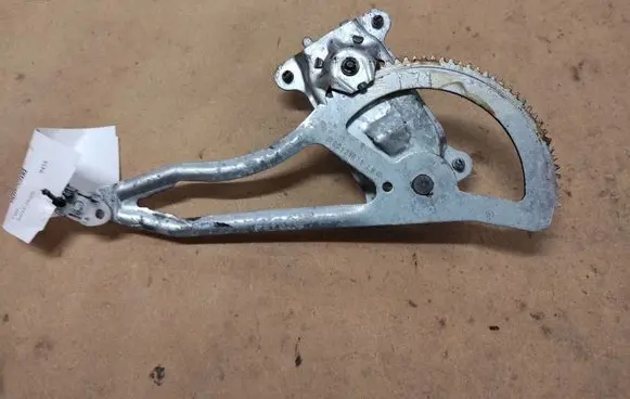 Opel Astra G Rear door manual window regulator 905218