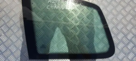 Ford Focus C-MAX Rear side window