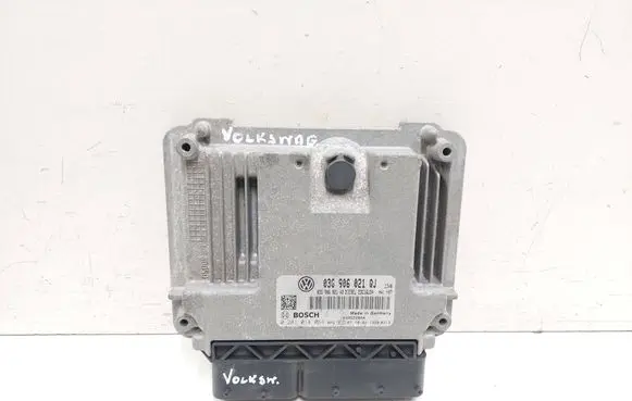 Volkswagen Touran I Engine control unit/module 03G906021QJ 0281014064 03G906021AB
