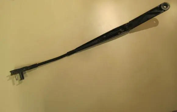 Skoda Octavia Mk2 (1Z) Front wiper blade arm 1Z1955409