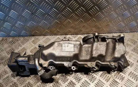 Mercedes-Benz A W169 Intake manifold 6400900337 A6400900337