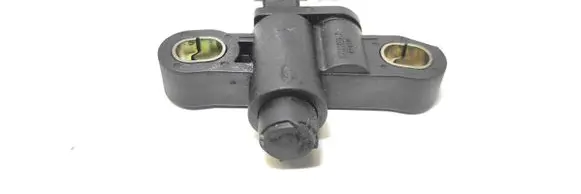 Ford Mondeo Mk III Crankshaft position sensor XS706023AC
