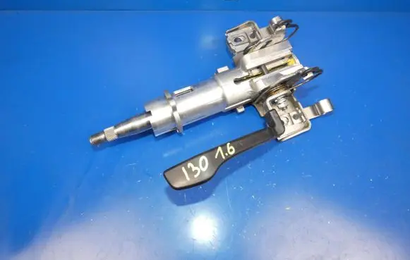 Hyundai i30 Steering wheel axle 