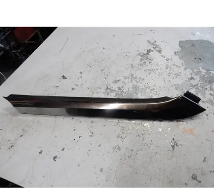 Renault Espace - Grand espace V Front arch trim 638743351R