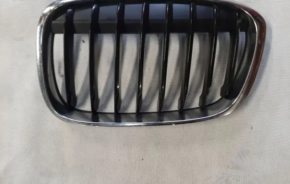 BMW X1 F48 F49 ACC Distronic radar sensor grill/trim 7383363LEWA