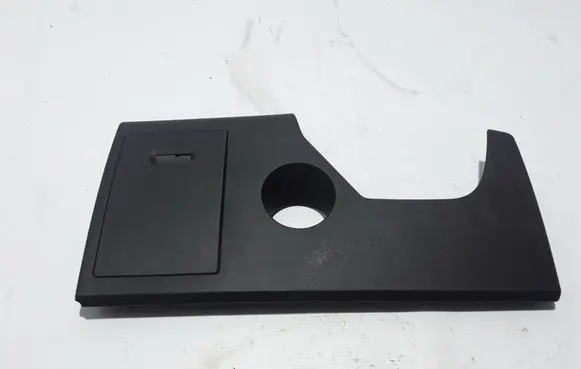 Dacia Duster II Panel trim 681352888R