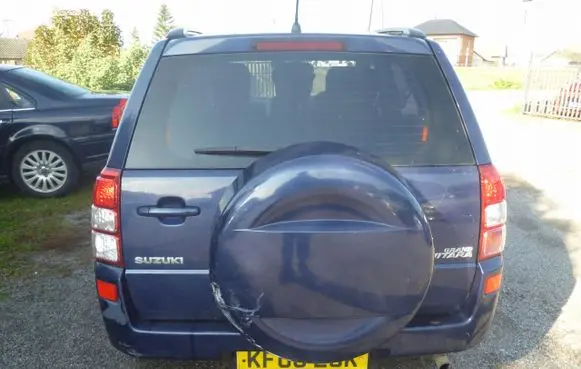 Suzuki Grand Vitara II Tailgate/trunk/boot lid