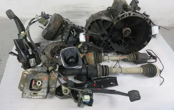 Ford S-MAX Manual 6 speed gearbox 6G9R7002SE