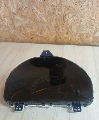 Honda Accord Speedometer (instrument cluster) HR0301305 0310100133639
