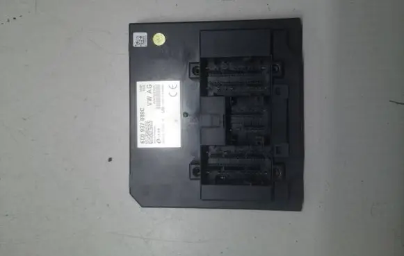 Seat Toledo IV (NH) Comfort/convenience module 6C0937089C 502N14F05