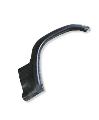Mitsubishi Pajero Fender trim (molding) MB679792